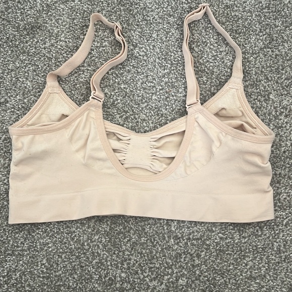 Skims Seamless Sculpt Bralette - Picture 3 of 3